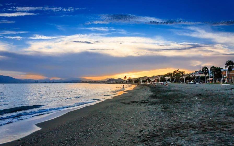 Apartamento En Malaga Este Экстерьер фото
